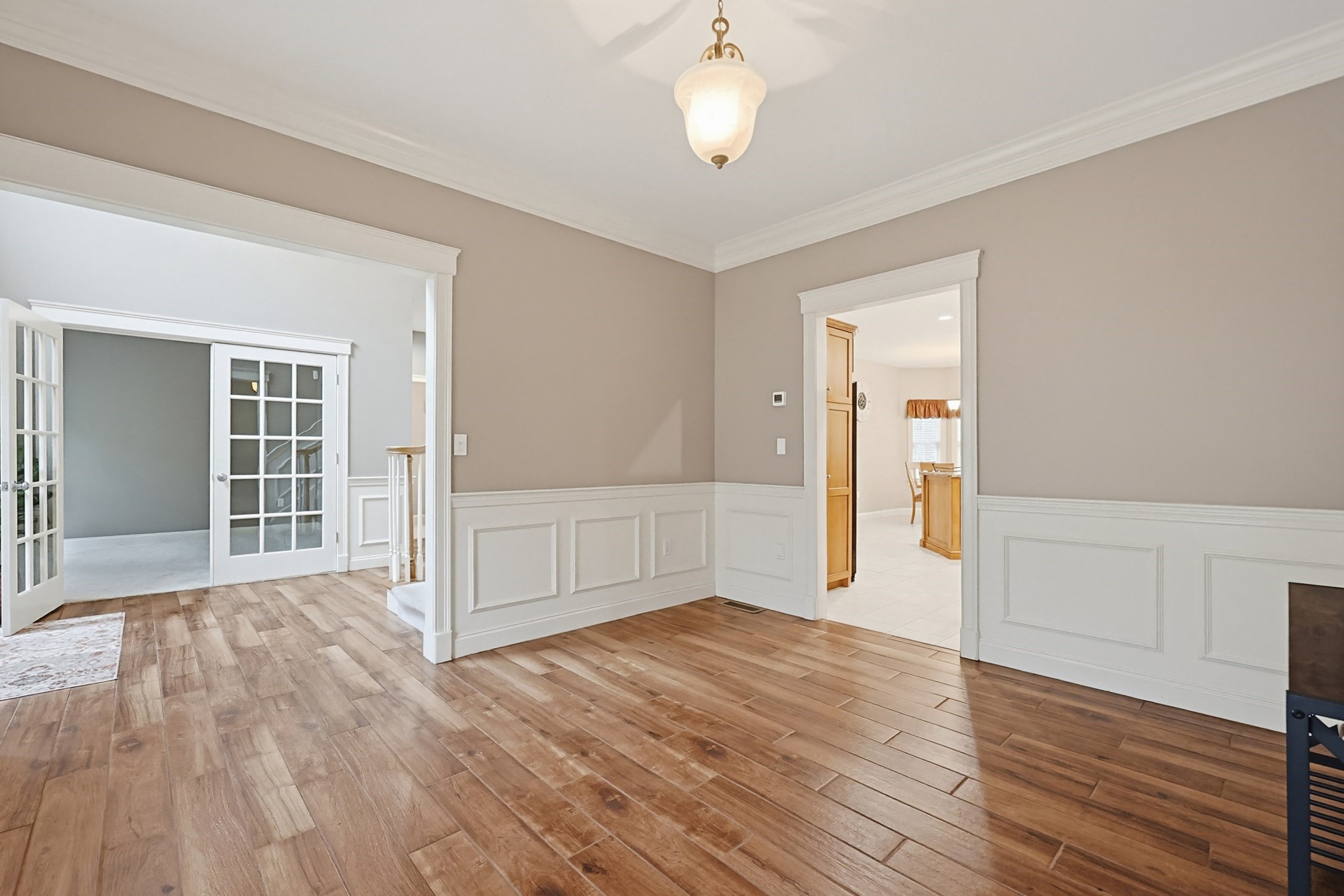 10 Essex St Property Photo 29