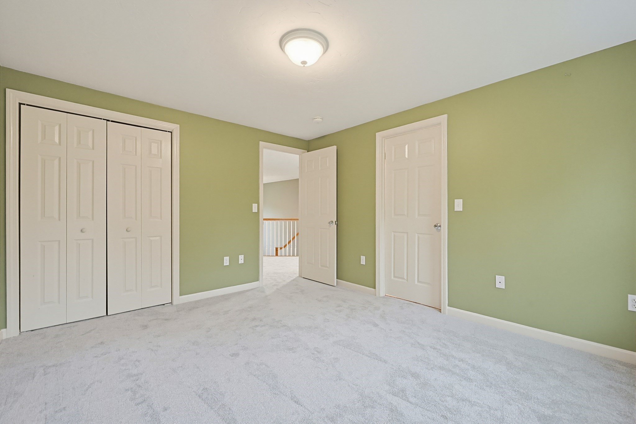 10 Essex St Property Photo 34