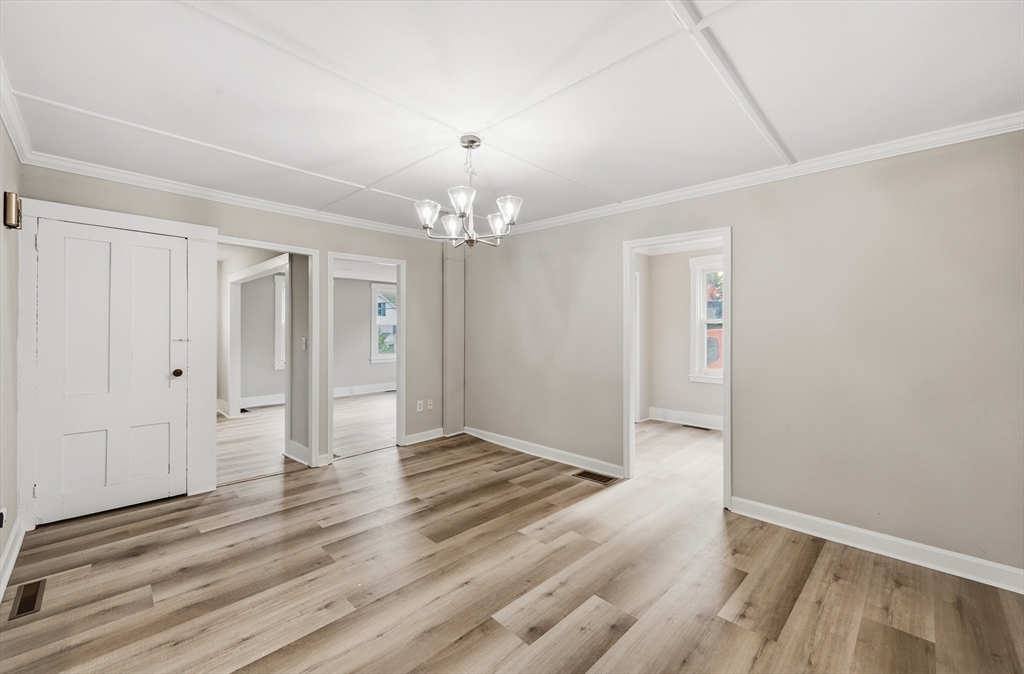 28 W Prescott St Property Photo 8