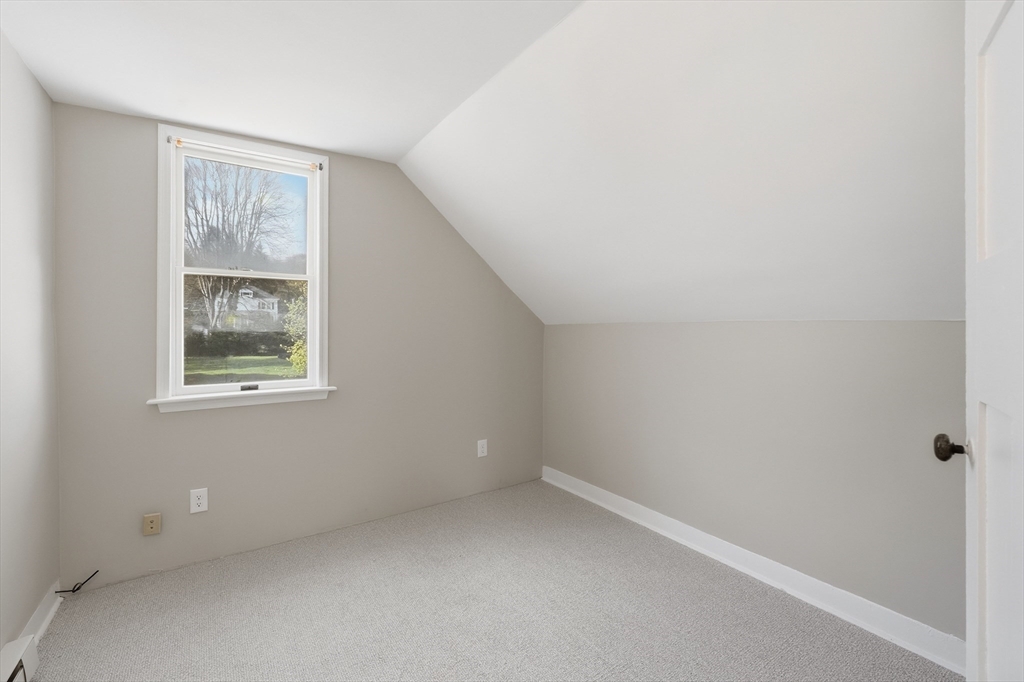 28 W Prescott St Property Photo 18