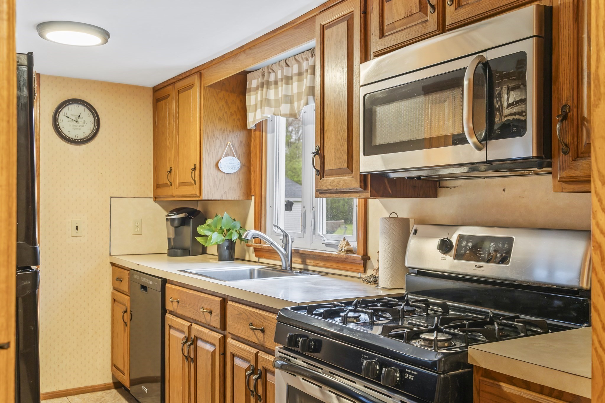 105 Ann Vinal Rd Property Photo 17