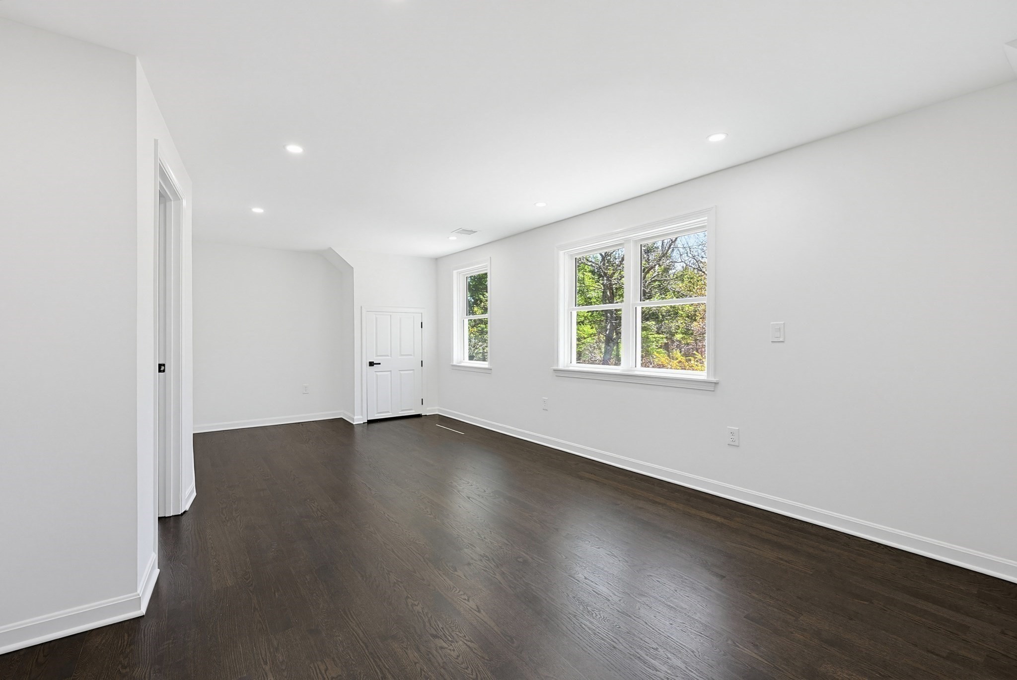 175 Pleasant St Property Photo 19