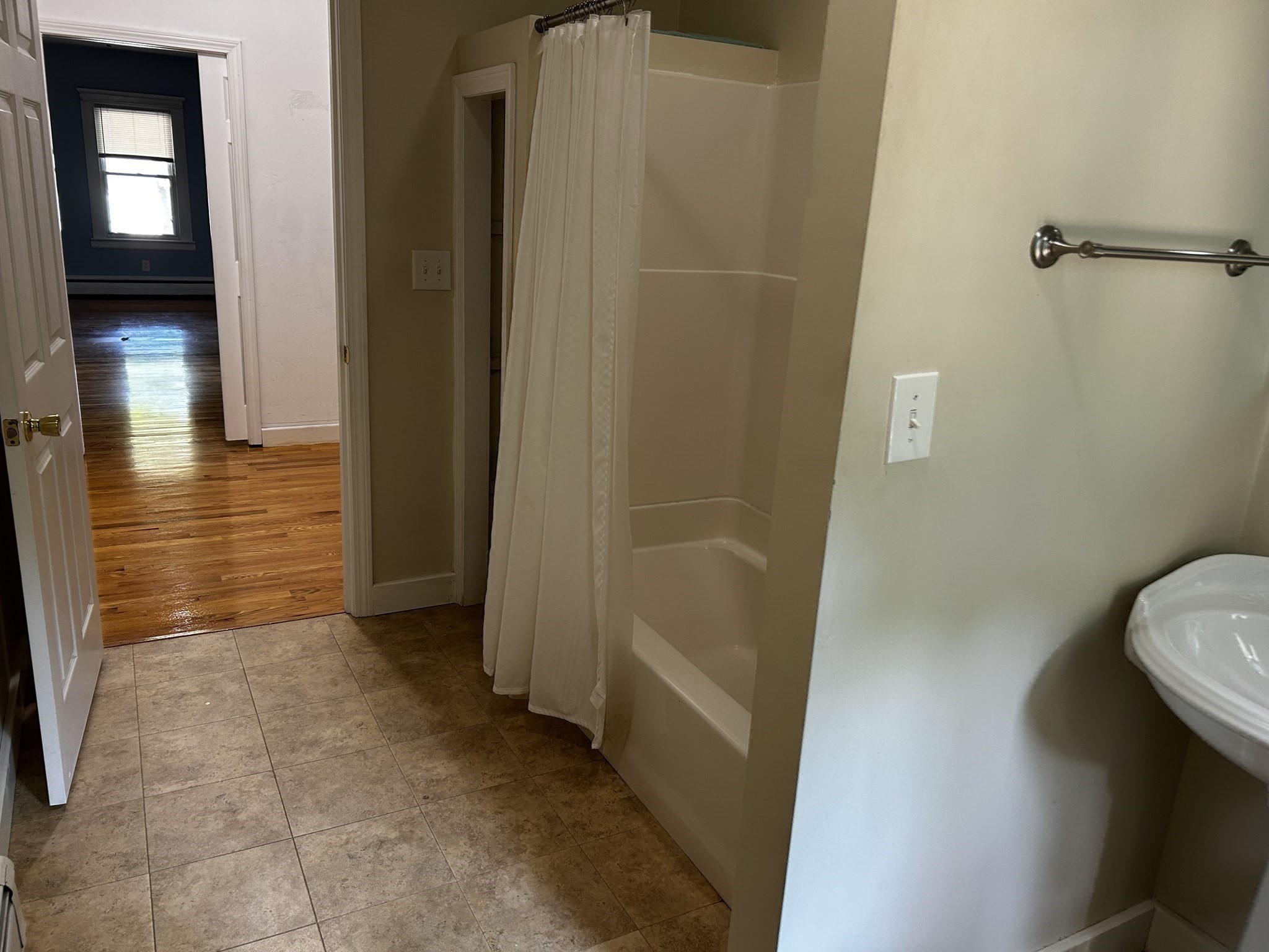 42 Ernest Ave Property Photo 11