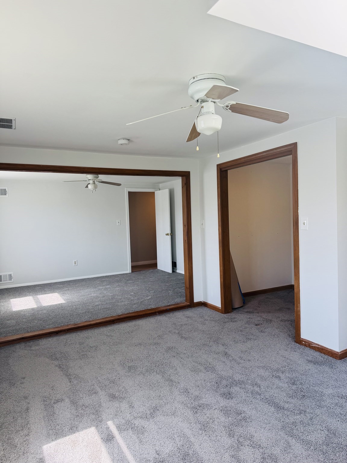 52 Sheraton Ave Property Photo 13