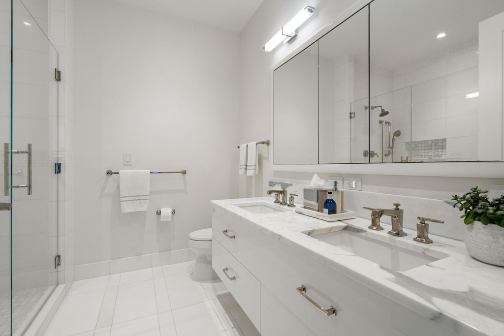 50 Liberty Dr # 12g Property Photo 15