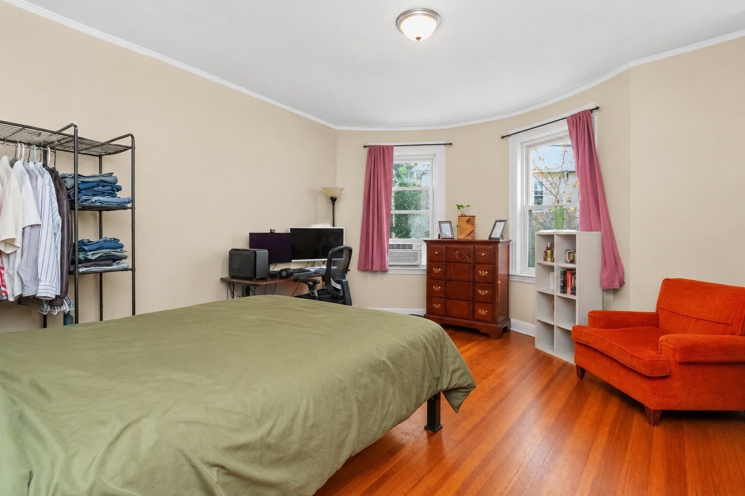 8 Colliston Rd Property Photo 18