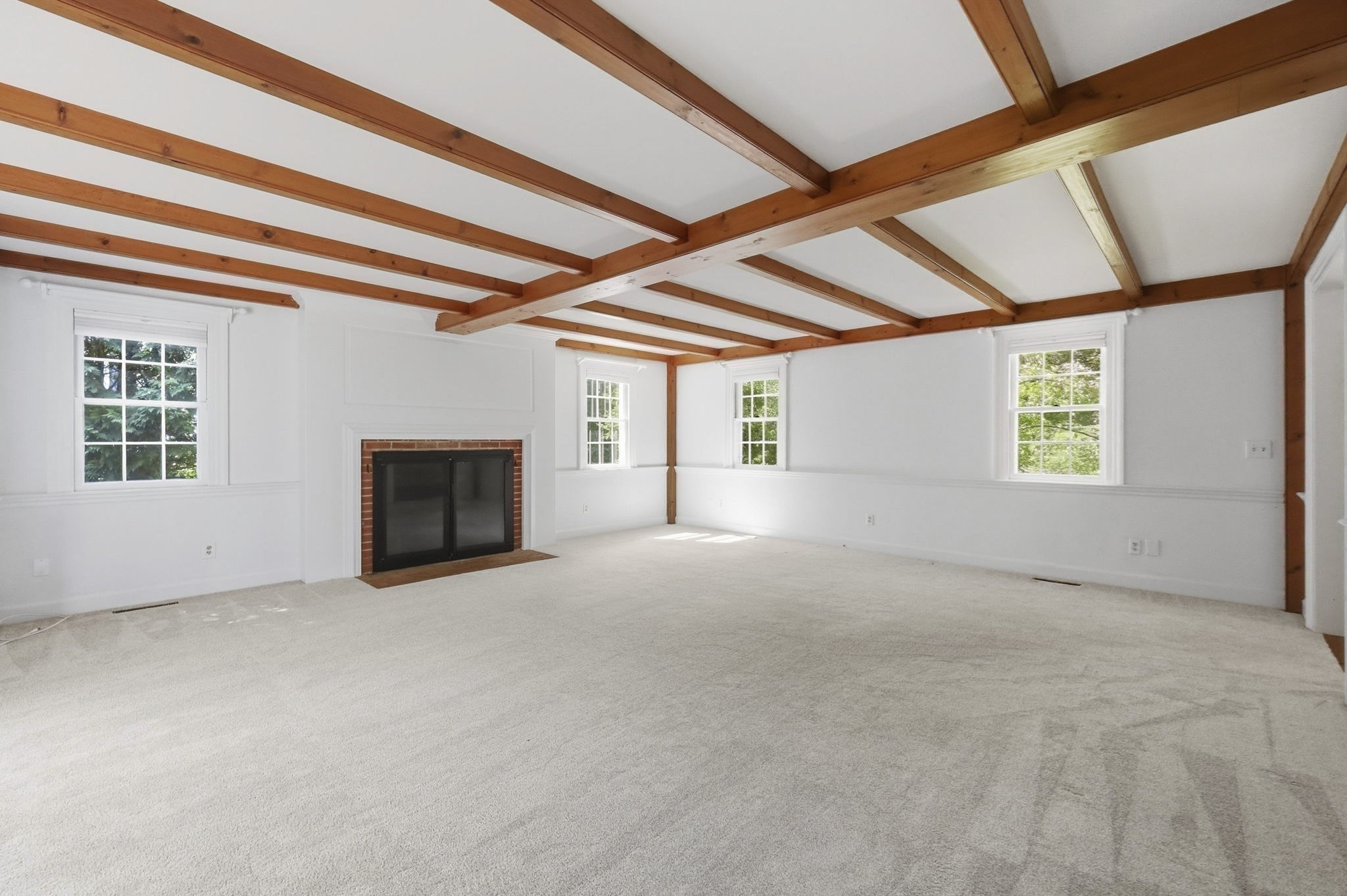 1006 South East Street Property Photo 8