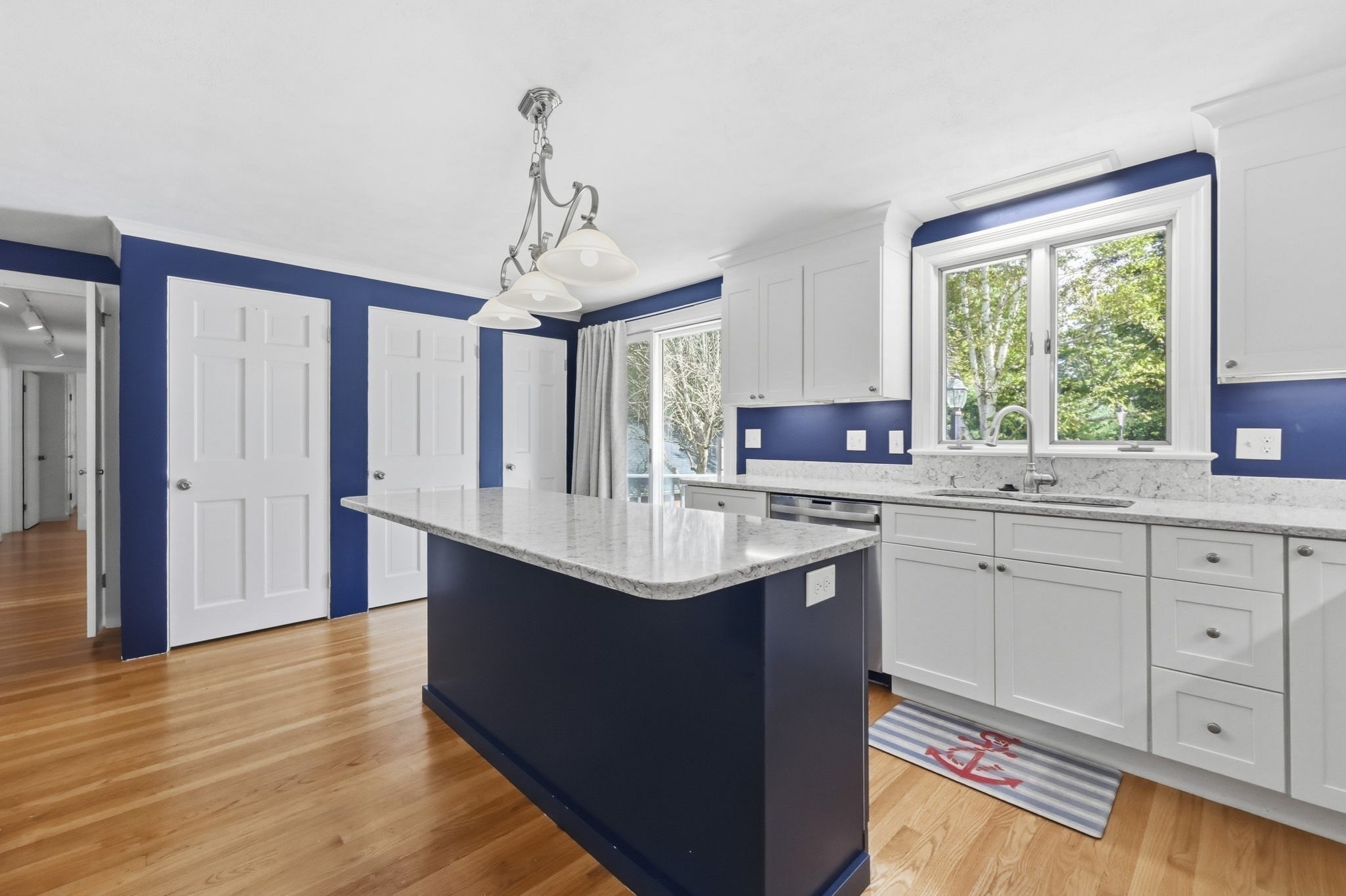 1006 South East Street Property Photo 12