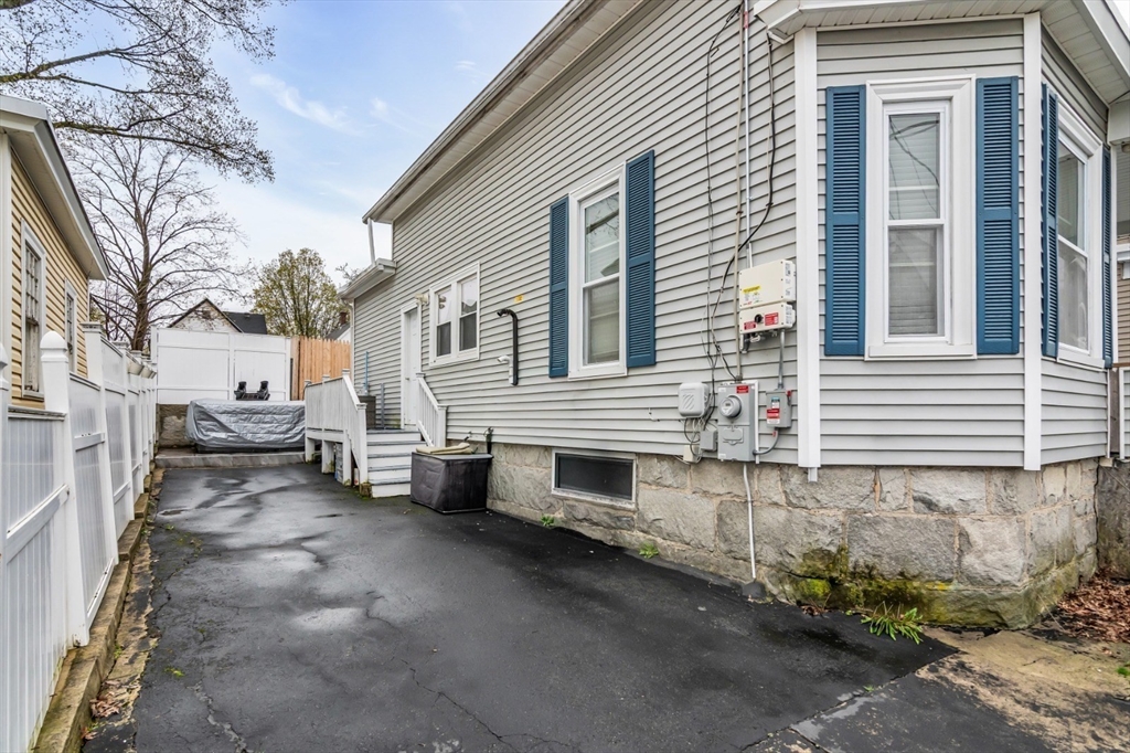 42 D St Property Photo 2