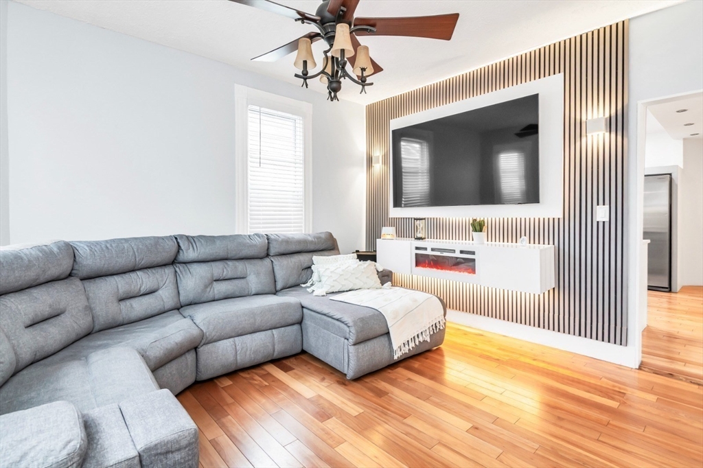 42 D St Property Photo 10