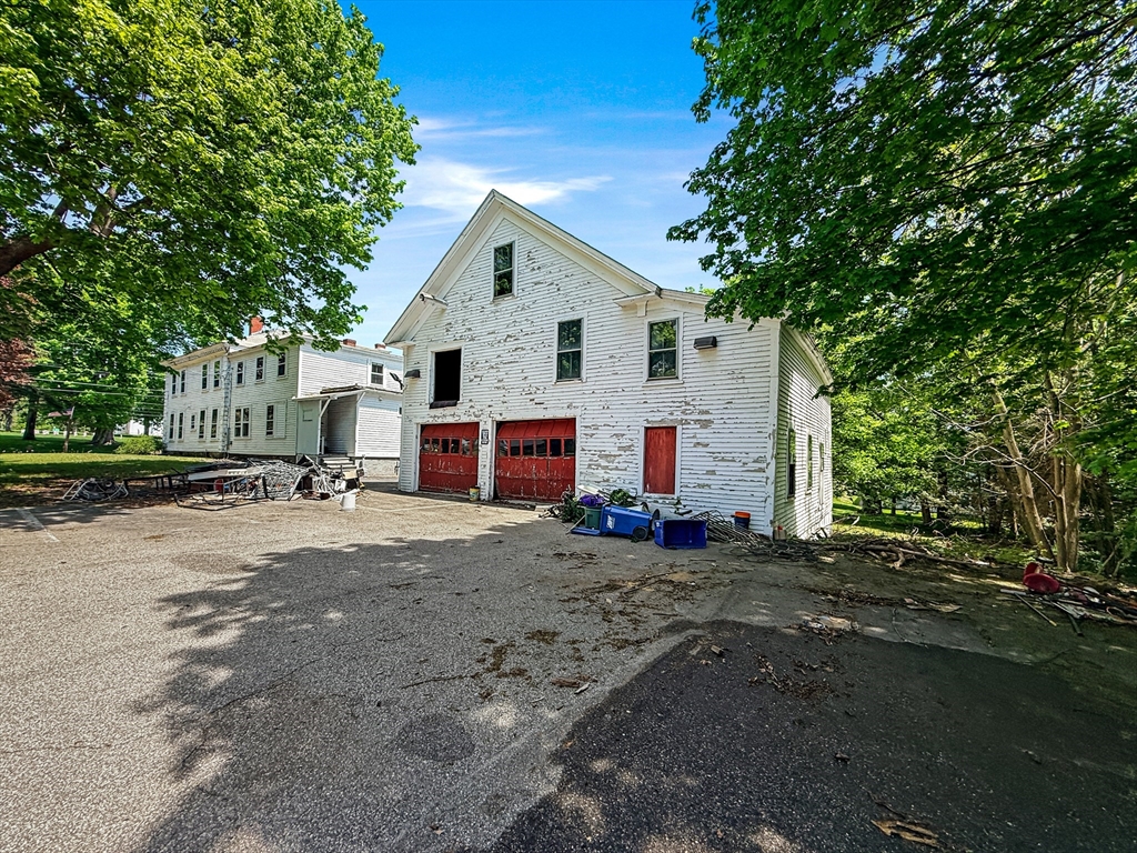 1003 Main St Property Photo 39
