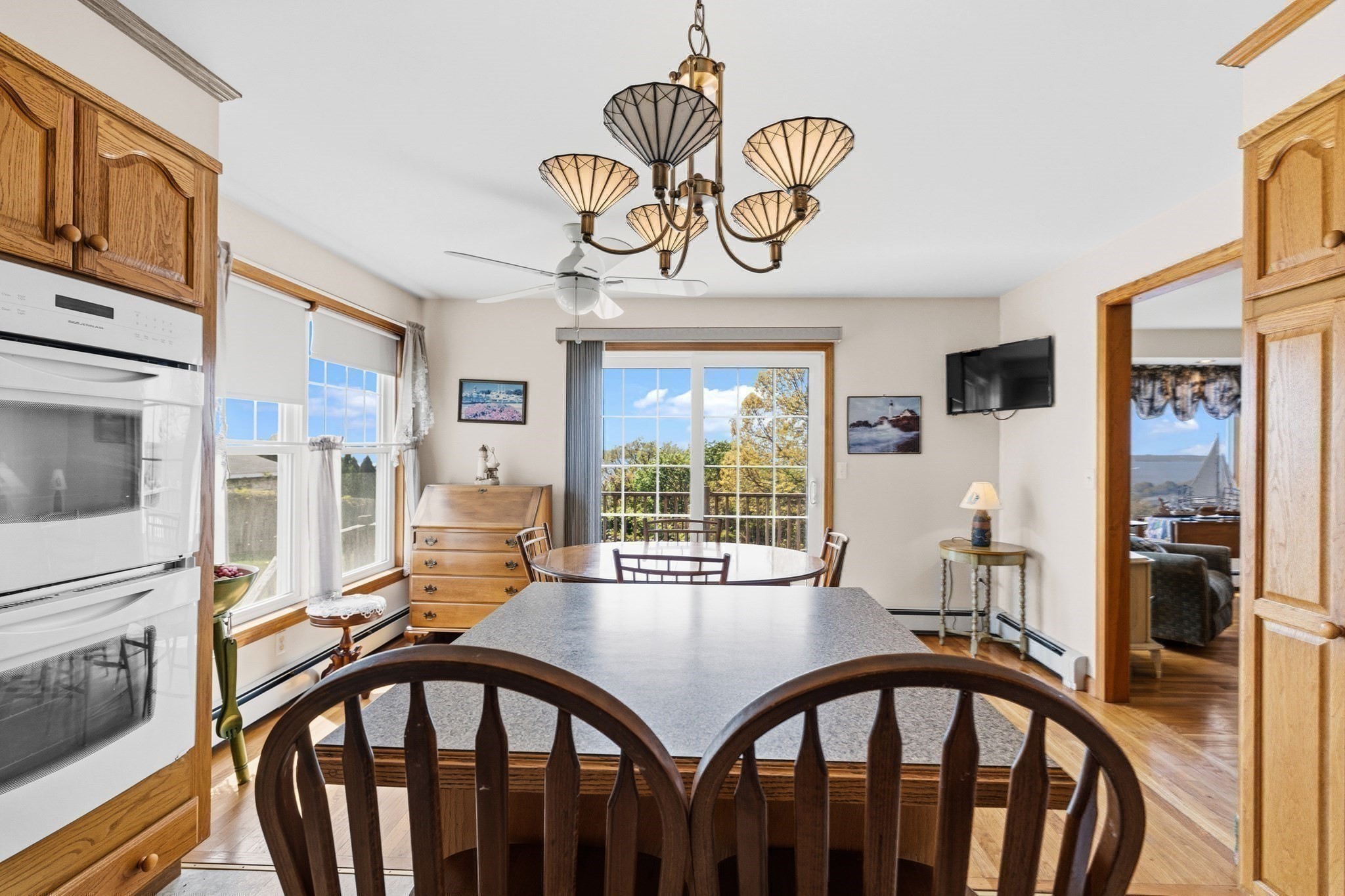 400 Sampson Property Photo 19
