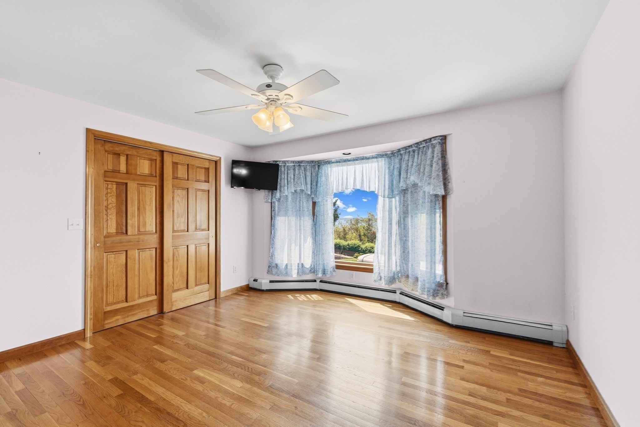 400 Sampson Property Photo 21