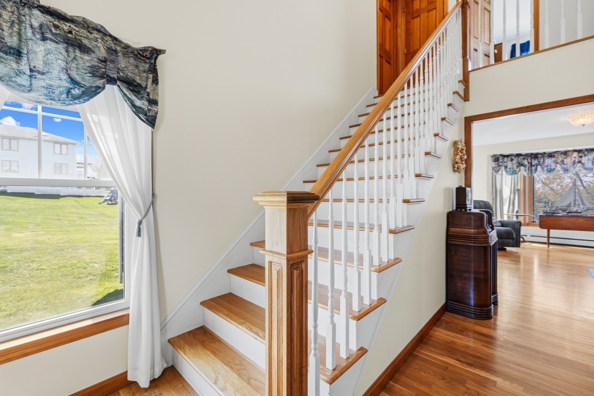 400 Sampson Property Photo 28