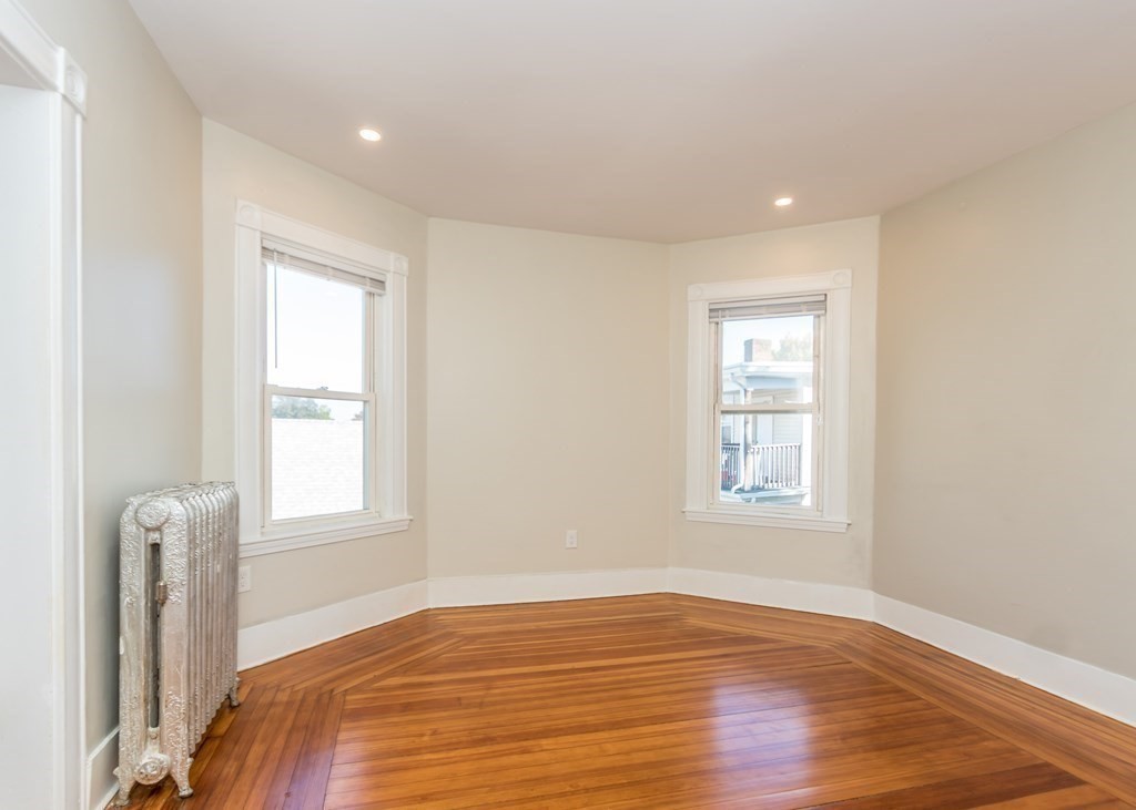 222-226 South Main St & 1 Mulberry St Property Photo 21