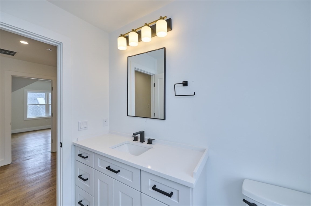 59 Wellington # 3 Property Photo 15
