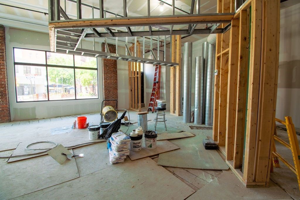 409 Main St. Property Photo 6
