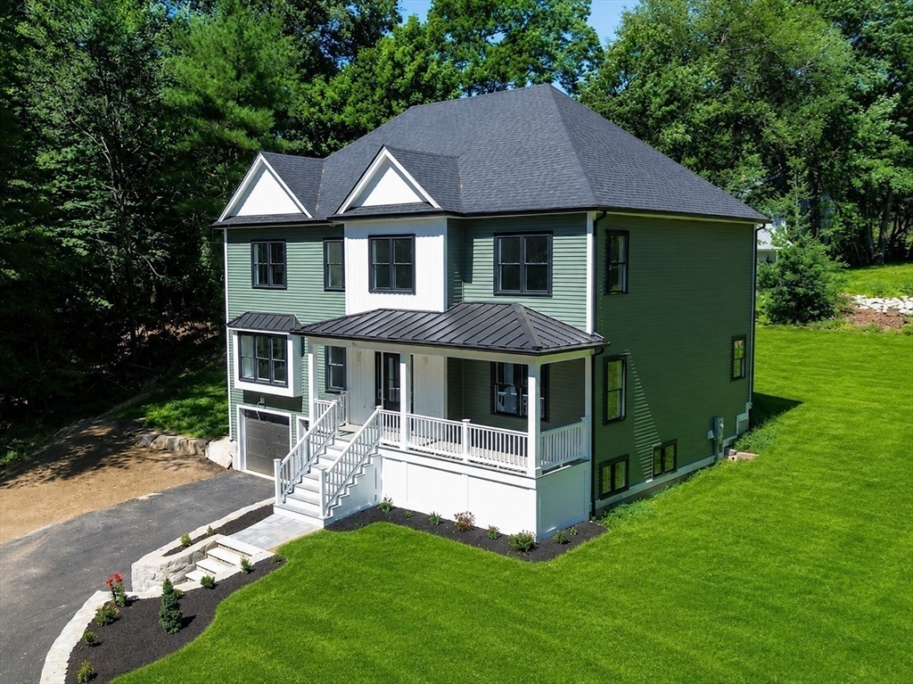 30 Mendon St Property Photo 2