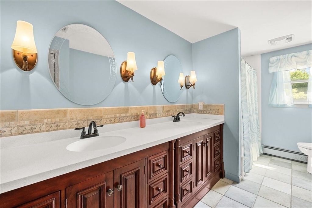 11 Hingston Circle Property Photo 24