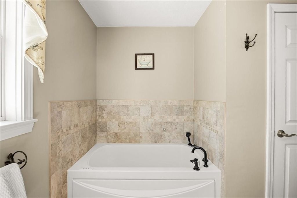 11 Hingston Circle Property Photo 26