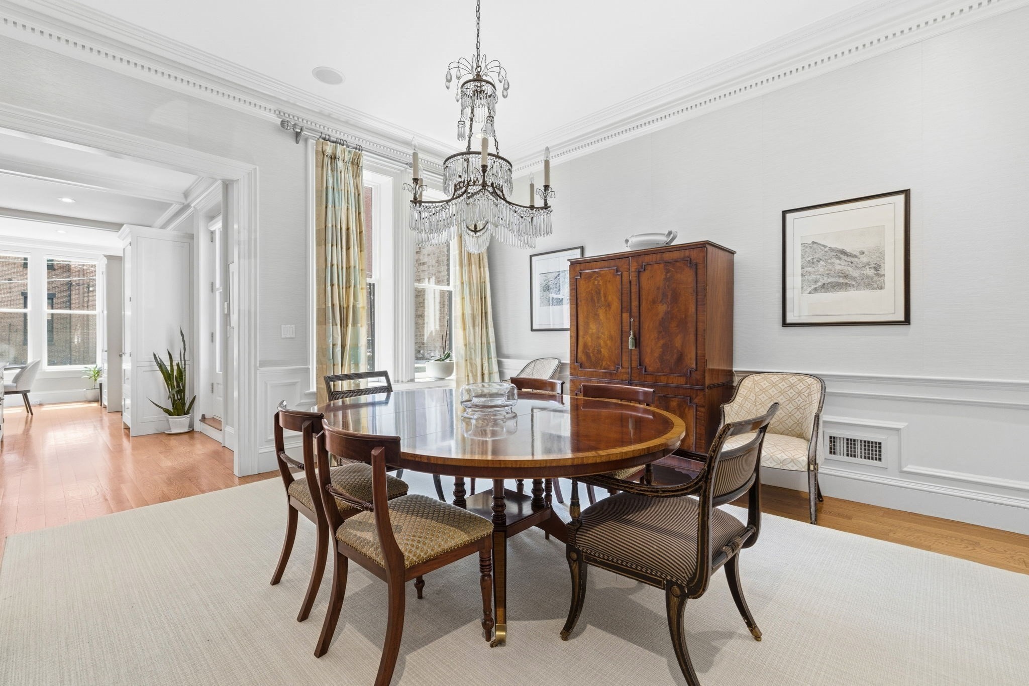 319 Beacon Street Property Photo 8