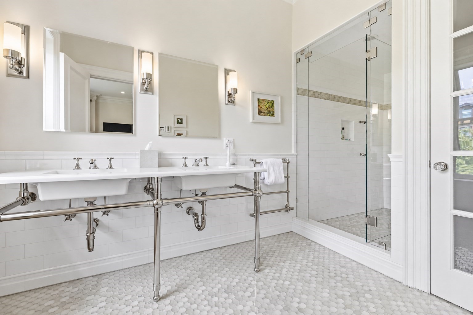 319 Beacon Street Property Photo 22