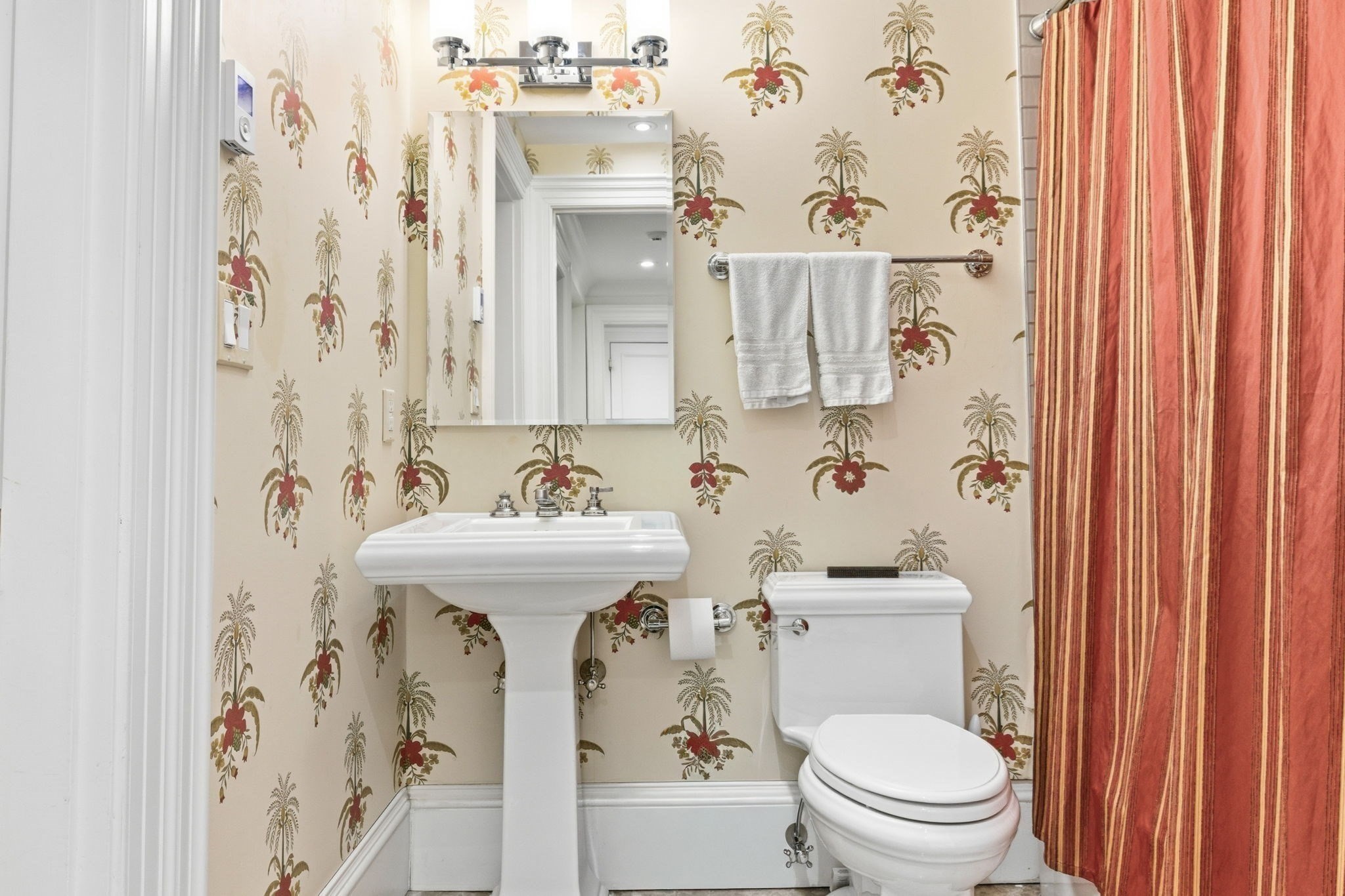 319 Beacon Street Property Photo 34