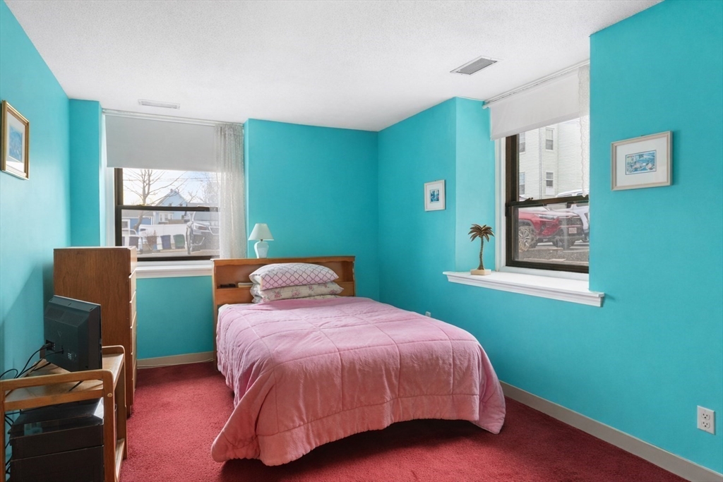 181 North St # 105 Property Photo 18