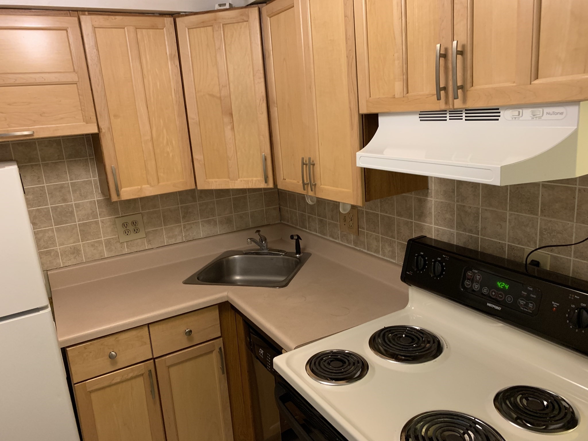 1486 Commonwealth Ave # 1c Property Photo 8