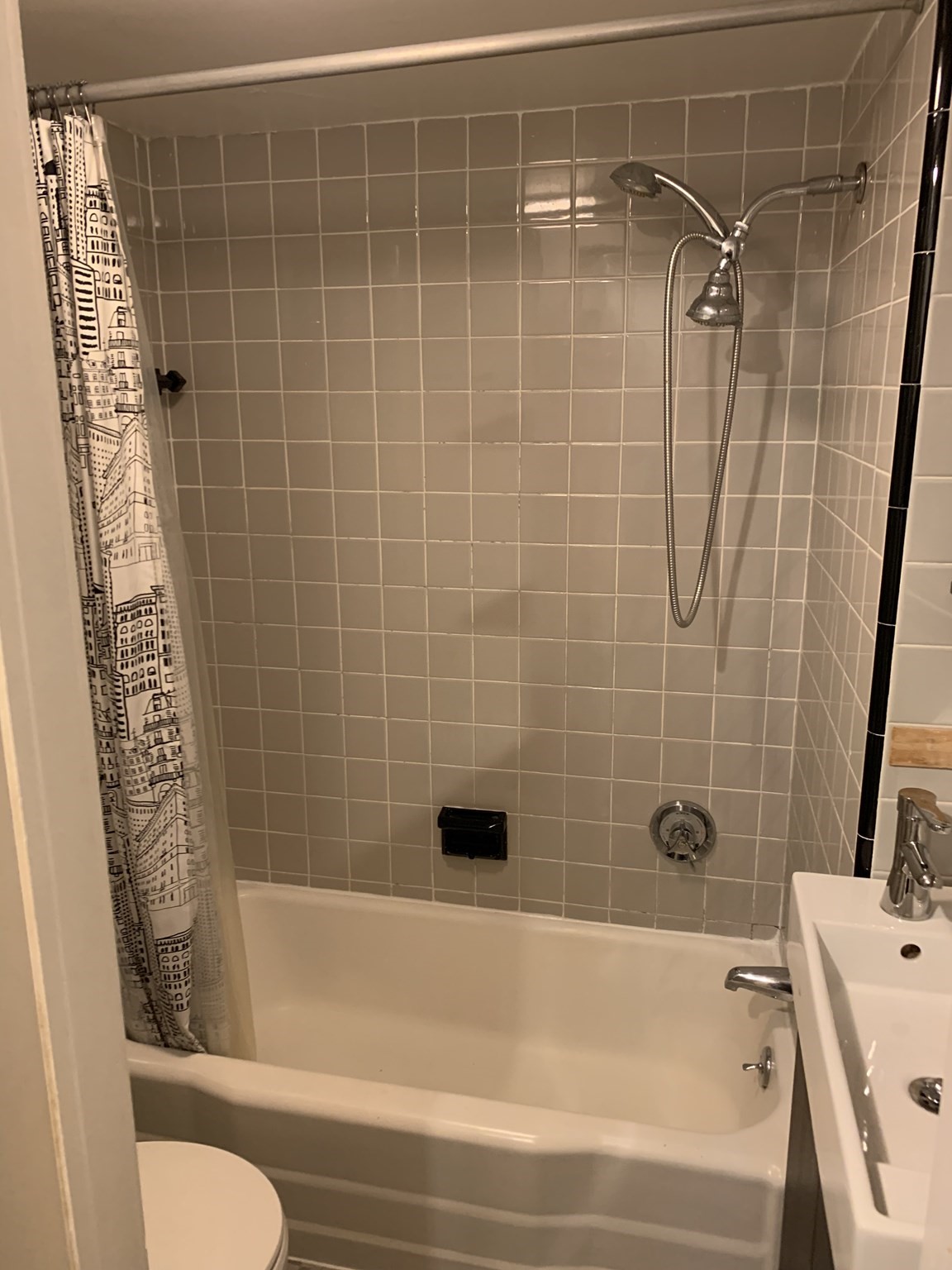 1486 Commonwealth Ave # 1c Property Photo 13