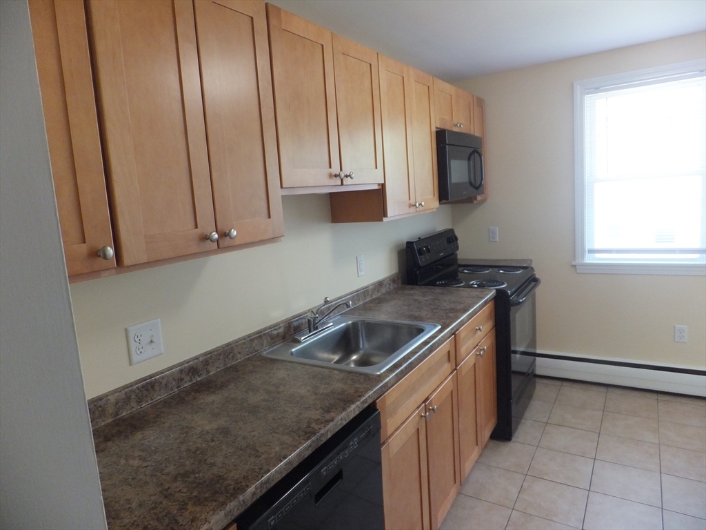 115 Chubbuck St # 4 Property Photo 4