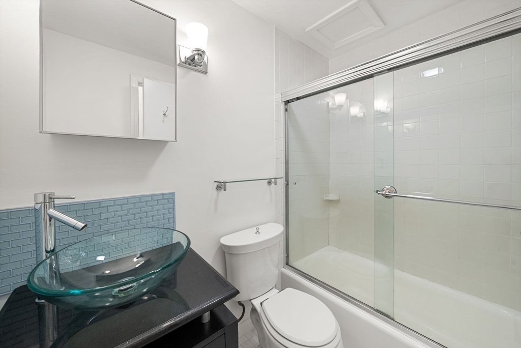 38-40 Saint Botolph St # 5 Property Photo 6