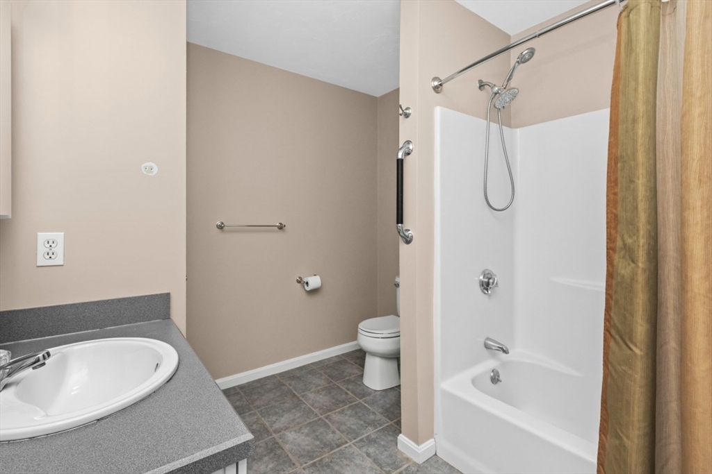 416 Thayer Street # 416 Property Photo 24