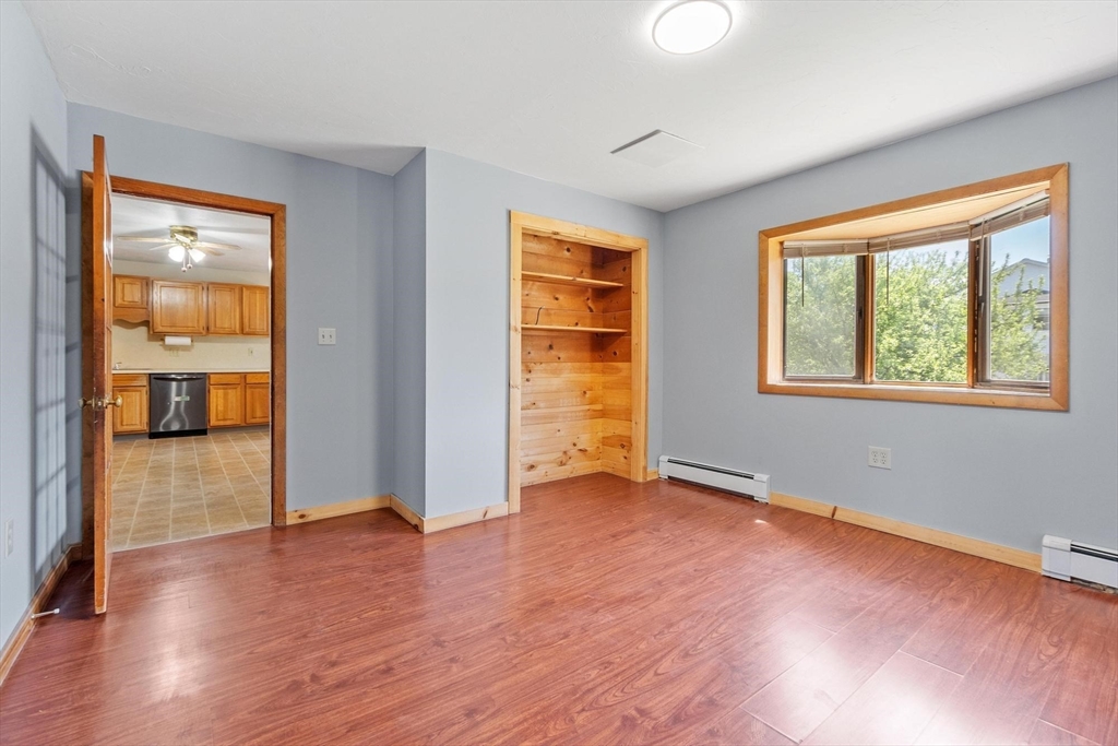 183 Albee St Property Photo 4