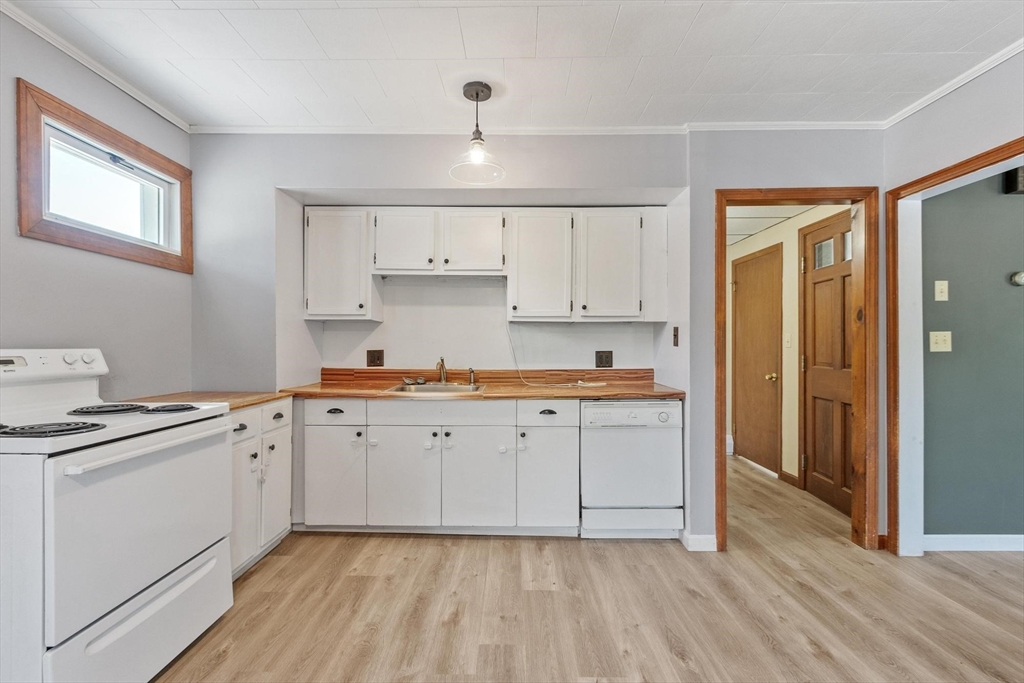 183 Albee St Property Photo 23