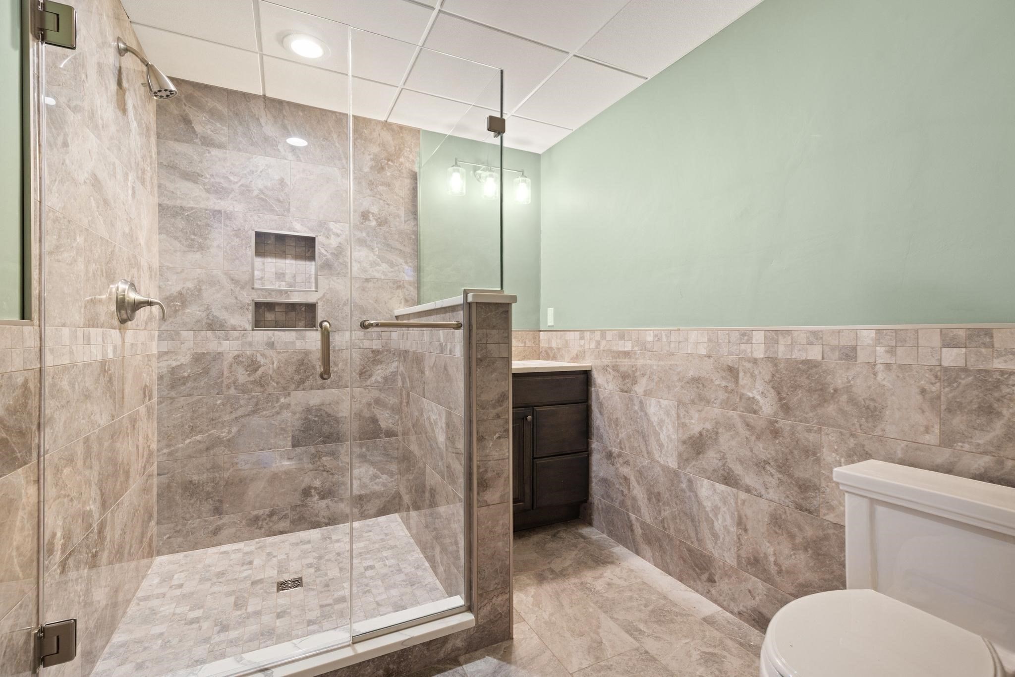 1 Appian Way Property Photo 28