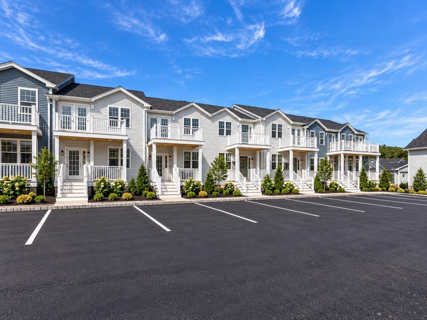 36 Starboard Dr # B Property Photo 1