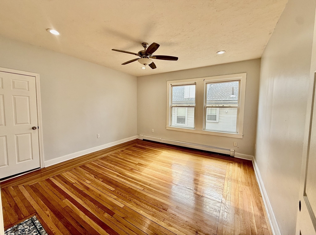 36 Spencer St Property Photo 5