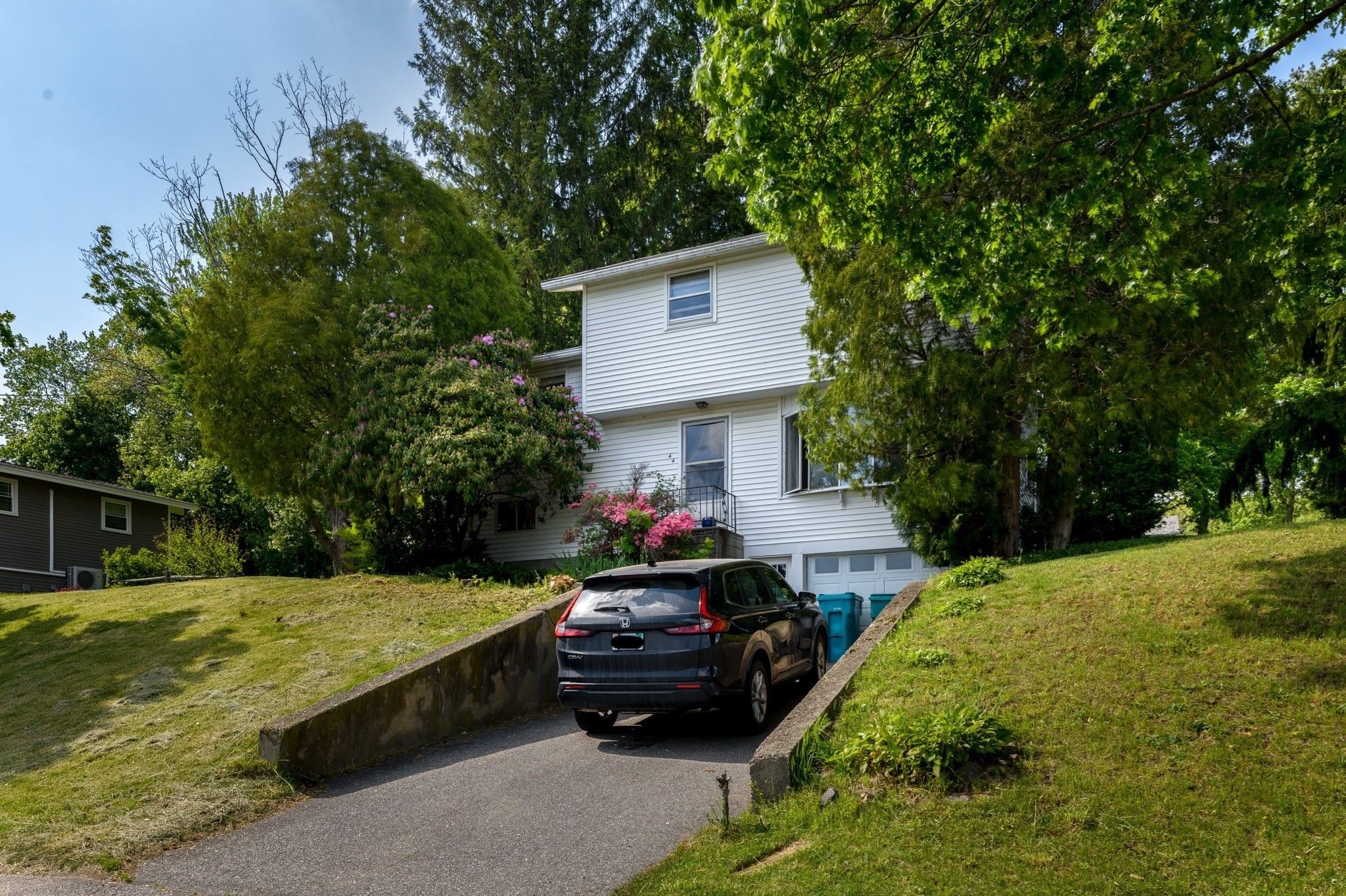 44 Fort Meadow Drive Property Photo 3
