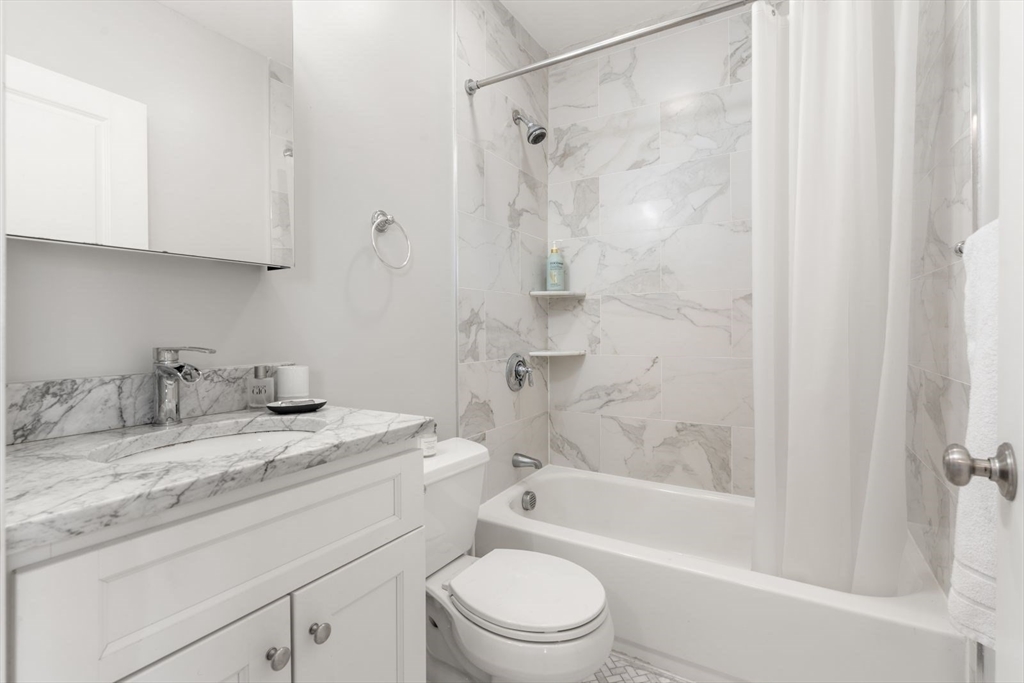 62 West Cedar St # 3 Property Photo 14
