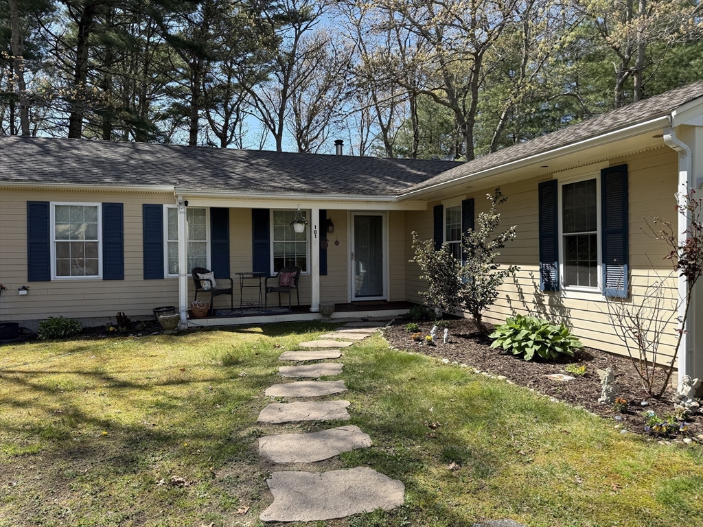 101 Brigantine Dr Property Photo 3