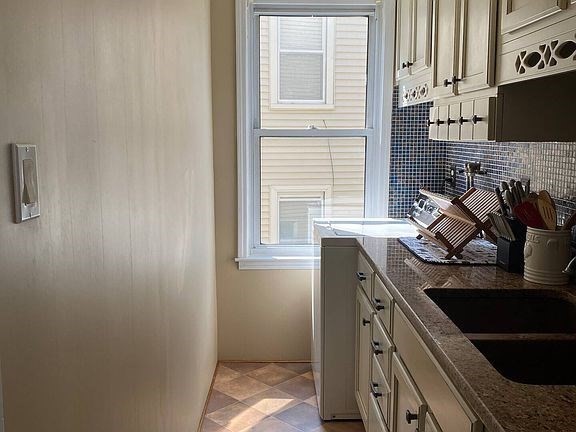 12 E. Shelby St # 2 Property Photo 13