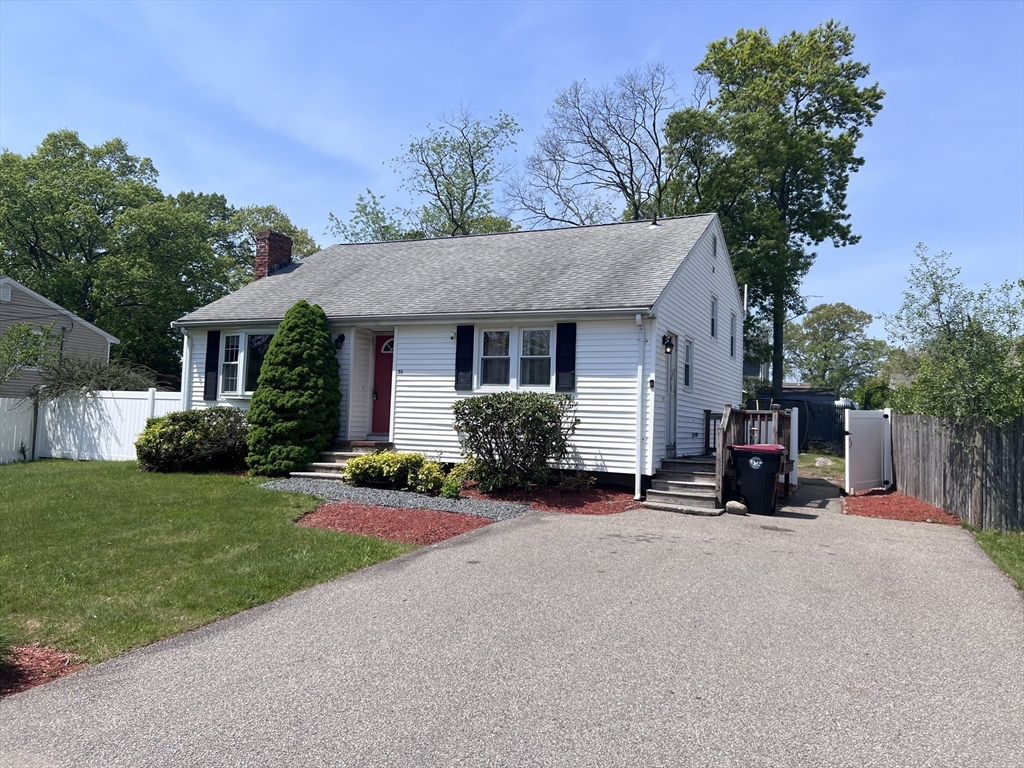 30 Stearns Ave Property Photo 1