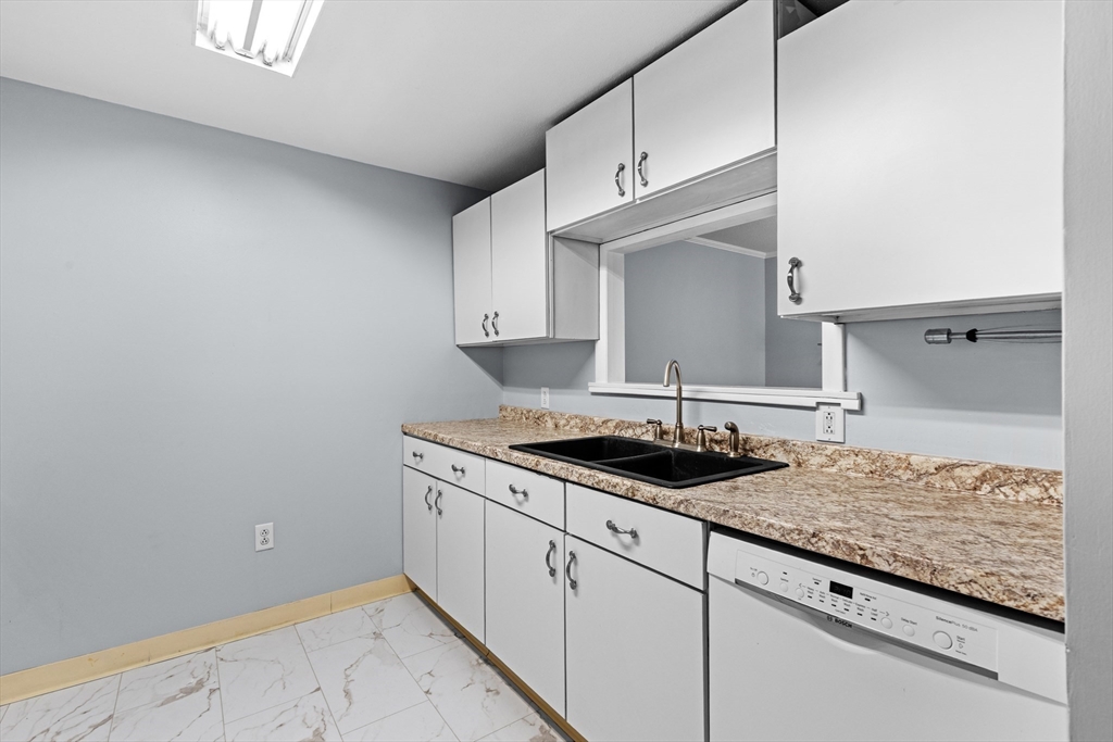 7a Marc Drive # 10 Property Photo 11