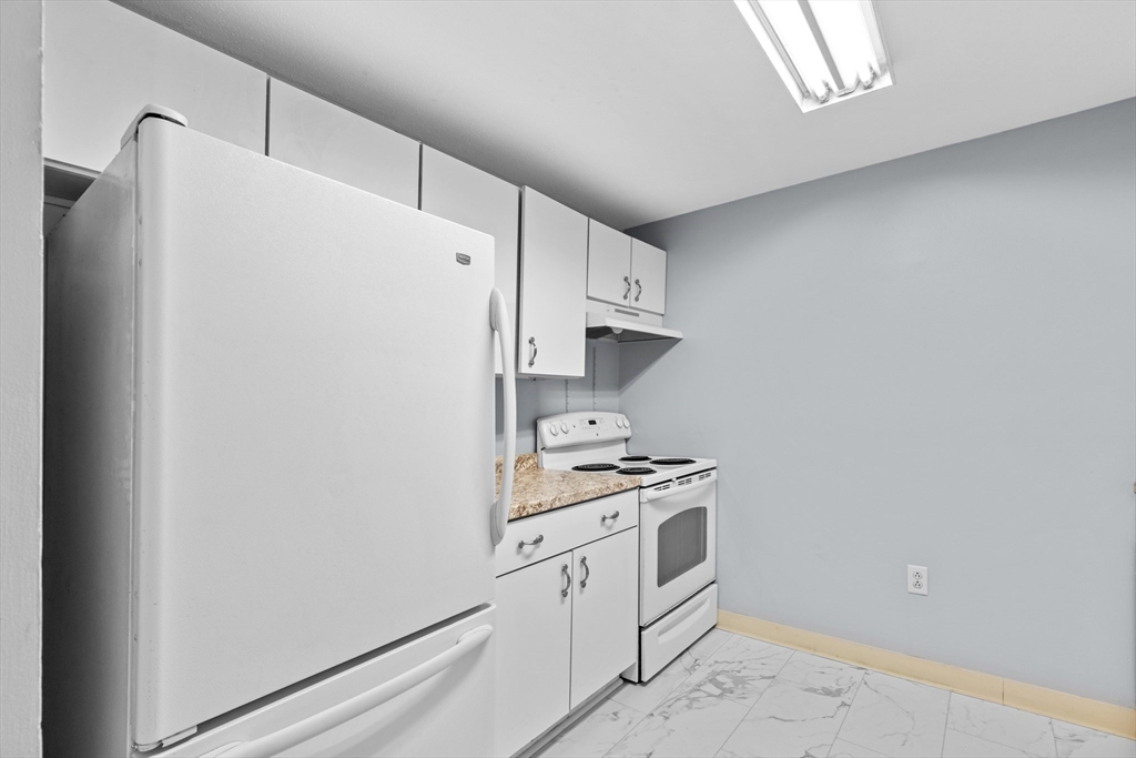 7a Marc Drive # 10 Property Photo 12