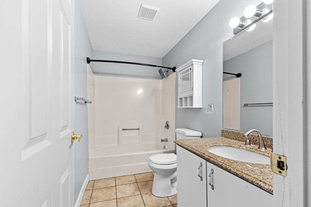 7a Marc Drive # 10 Property Photo 16