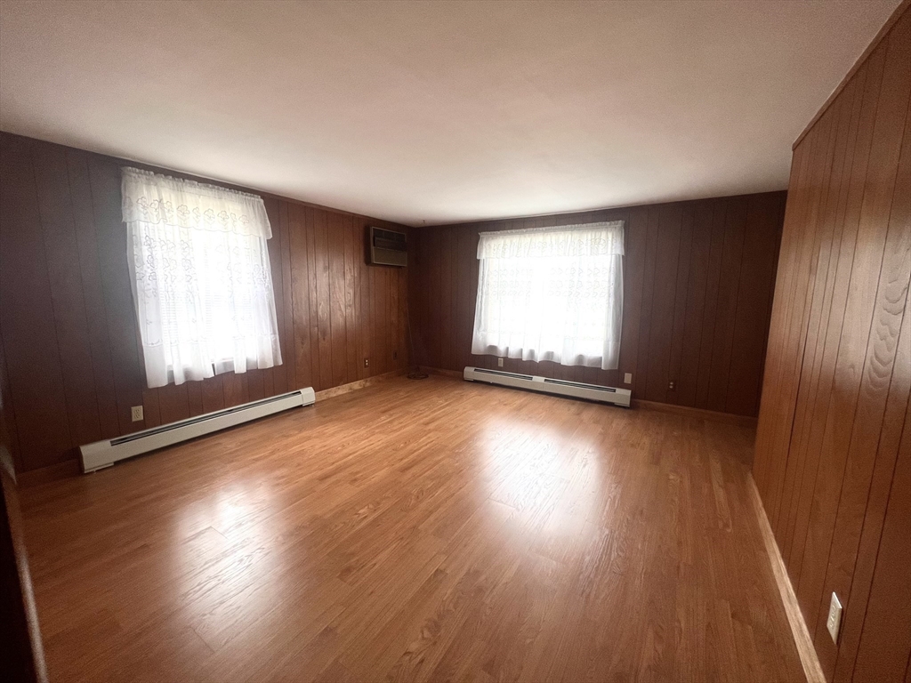 13 Hancock Property Photo 18