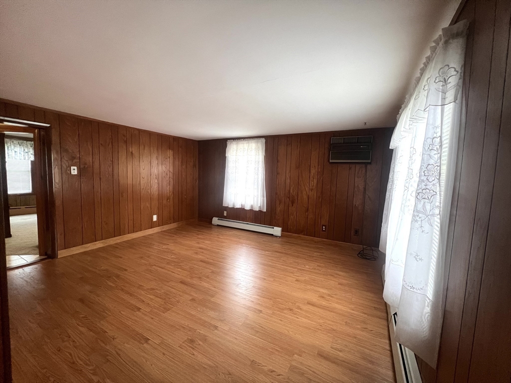 13 Hancock Property Photo 19