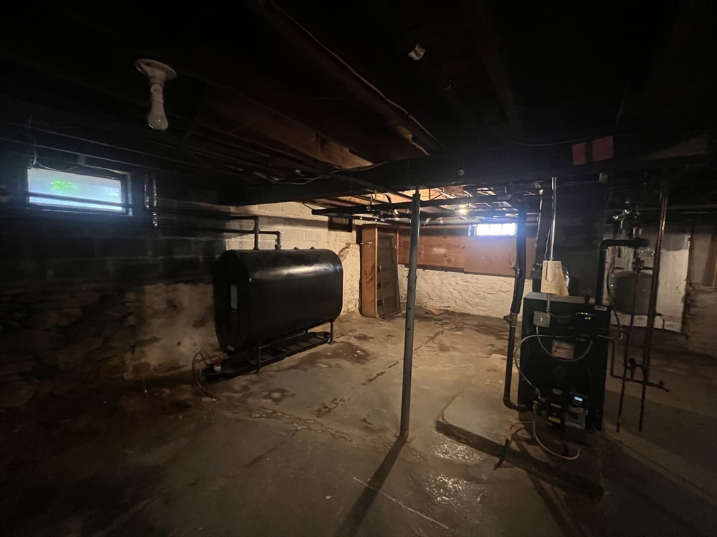 13 Hancock Property Photo 22