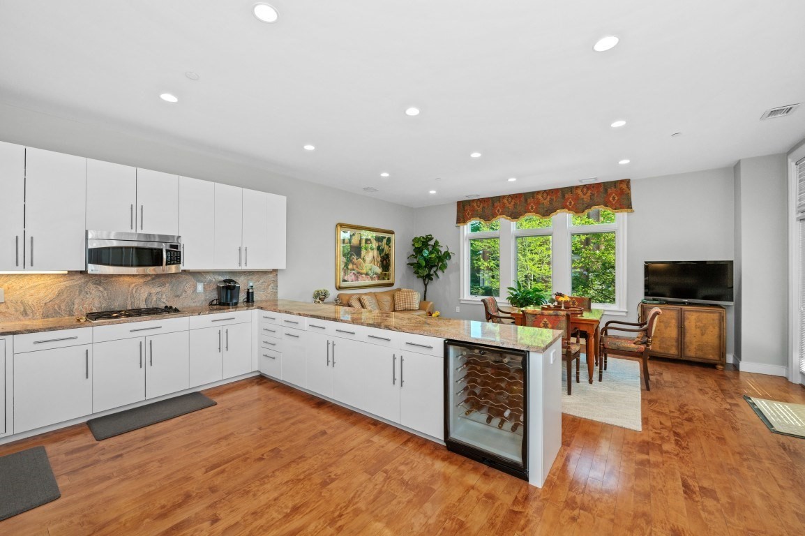 120 Seaver St # B204 Property Photo 15